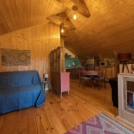 Cocon Esprit Sur 6000 M2 De Nature Nyaraló Chenereilles