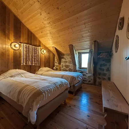 Cocon Esprit Sur 6000 M2 De Nature * Chenereilles